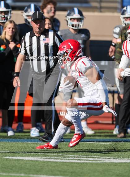 Thumbnail 2 in Regis Jesuit @ Valor Christian (CHSAA 5A Second Round) photogallery.