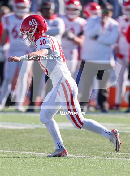 Thumbnail 3 in Regis Jesuit @ Valor Christian (CHSAA 5A Second Round) photogallery.