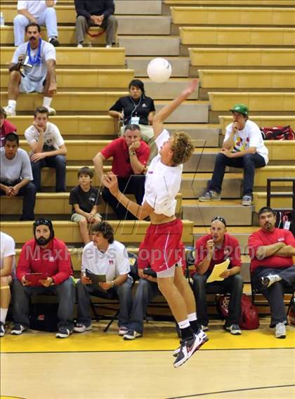 Thumbnail 3 in Mater Dei vs Norco (CIF SoCal D2 Final) photogallery.