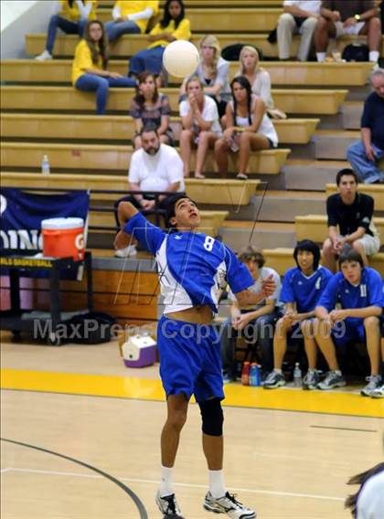 Thumbnail 2 in Mater Dei vs Norco (CIF SoCal D2 Final) photogallery.