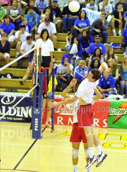 Thumbnail 2 in Mater Dei vs Norco (CIF SoCal D2 Final) photogallery.