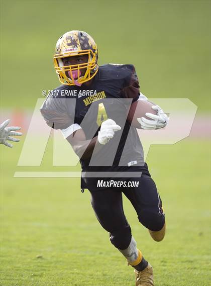Thumbnail 1 in Galileo vs. Mission (CIF SF AAA Final) photogallery.