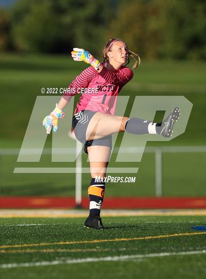 Thumbnail 2 in Fairport @ Victor photogallery.