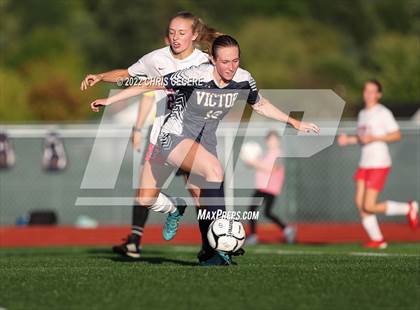 Thumbnail 1 in Fairport @ Victor photogallery.