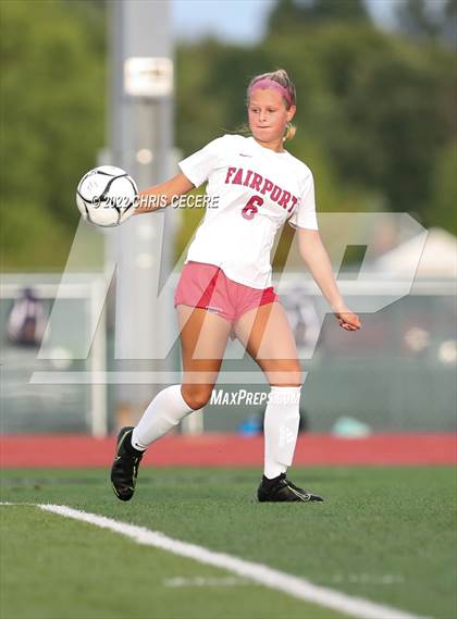 Thumbnail 2 in Fairport @ Victor photogallery.