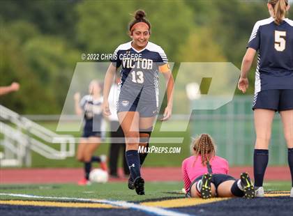 Thumbnail 3 in Fairport @ Victor photogallery.