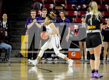 Thumbnail 2 in Valley Vista vs. Gilbert (AIA 6A Semifinal) photogallery.