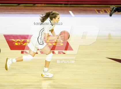 Thumbnail 3 in Valley Vista vs. Gilbert (AIA 6A Semifinal) photogallery.