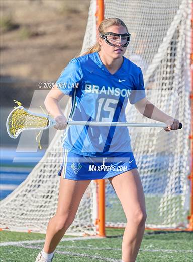 null - Photo 01