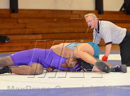Thumbnail 1 in Holly Springs vs. West Johnston (NCHSAA 4A Dual Team 2nd Round) photogallery.