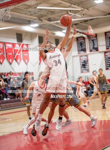 Thumbnail 3 in Francis Parker vs Monte Vista (Torrey Pines Holiday Classic Tip-Off)  photogallery.