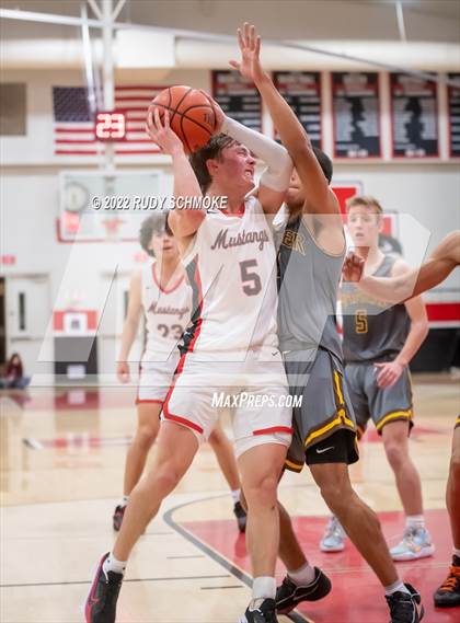 Thumbnail 1 in Francis Parker vs Monte Vista (Torrey Pines Holiday Classic Tip-Off)  photogallery.