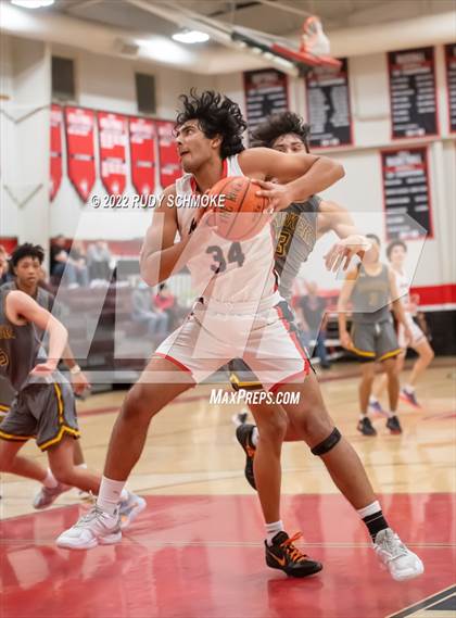 Thumbnail 3 in Francis Parker vs Monte Vista (Torrey Pines Holiday Classic Tip-Off)  photogallery.