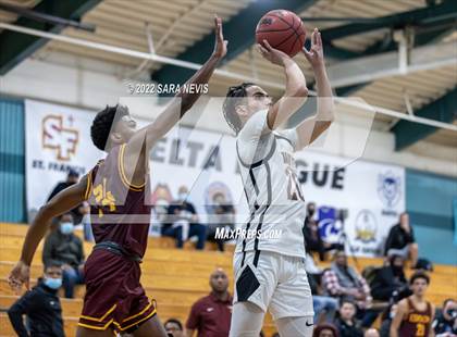 Thumbnail 3 in Edison vs. Whitney (Simply Showdown) photogallery.
