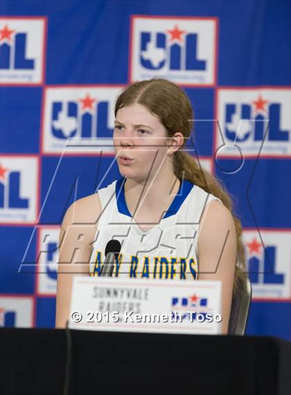 Thumbnail 1 in Sunnyvale vs. Rockdale (UIL 3A Semifinal) photogallery.