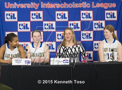 Thumbnail 1 in Sunnyvale vs. Rockdale (UIL 3A Semifinal) photogallery.