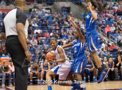 Thumbnail 2 in Sunnyvale vs. Rockdale (UIL 3A Semifinal) photogallery.