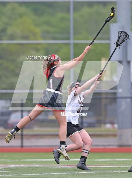 Thumbnail 3 in Fitch @ East Lyme (CIAC Class L Quarterfinal) photogallery.