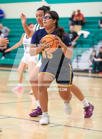 Thumbnail 3 in Wilson vs Eagle Rock photogallery.