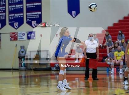 Thumbnail 3 in Greenfield-Central @ Plainfield photogallery.