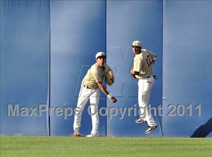 Thumbnail 2 in Alemany vs. Chatsworth (Hard 9 National Classic) photogallery.