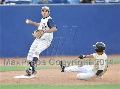 Thumbnail 2 in Alemany vs. Chatsworth (Hard 9 National Classic) photogallery.