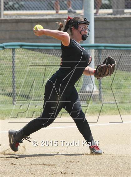 Thumbnail 1 in Fitch vs Lyman Memorial (ECC Quarterfinal) photogallery.