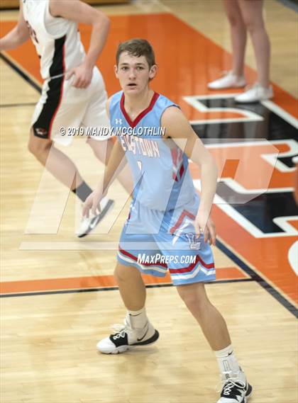 Thumbnail 3 in Lewistown @ Illini Bluffs photogallery.
