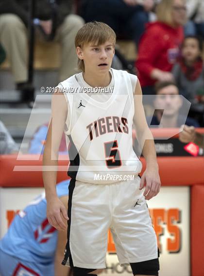 Thumbnail 1 in Lewistown @ Illini Bluffs photogallery.