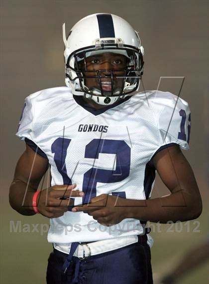 Thumbnail 2 in Venice vs. Crenshaw (CIF LACS Semifinal) photogallery.