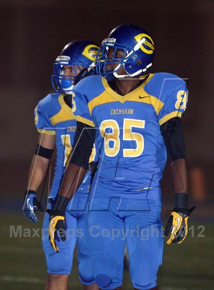 Thumbnail 1 in Venice vs. Crenshaw (CIF LACS Semifinal) photogallery.