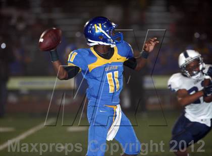 Thumbnail 3 in Venice vs. Crenshaw (CIF LACS Semifinal) photogallery.