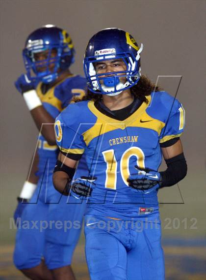 Thumbnail 3 in Venice vs. Crenshaw (CIF LACS Semifinal) photogallery.