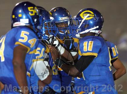 Thumbnail 2 in Venice vs. Crenshaw (CIF LACS Semifinal) photogallery.