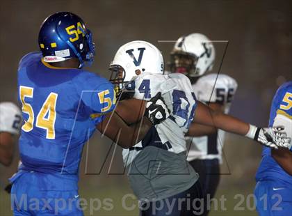 Thumbnail 3 in Venice vs. Crenshaw (CIF LACS Semifinal) photogallery.