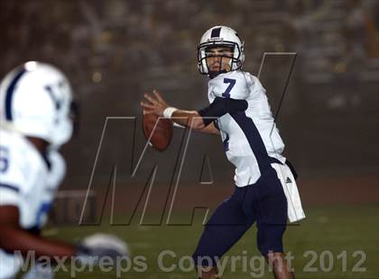 Thumbnail 2 in Venice vs. Crenshaw (CIF LACS Semifinal) photogallery.