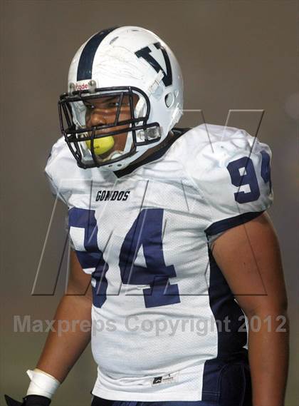 Thumbnail 1 in Venice vs. Crenshaw (CIF LACS Semifinal) photogallery.