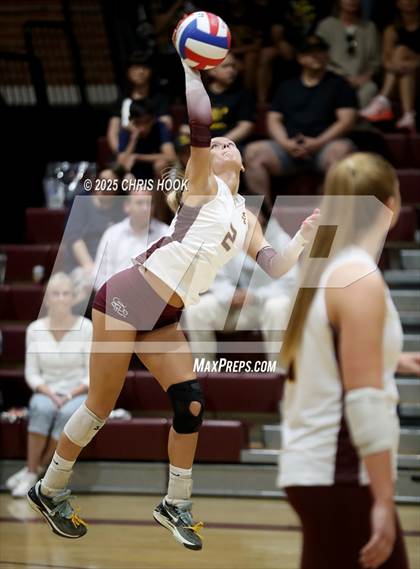 Thumbnail 3 in Rincon/University @ Salpointe Catholic photogallery.