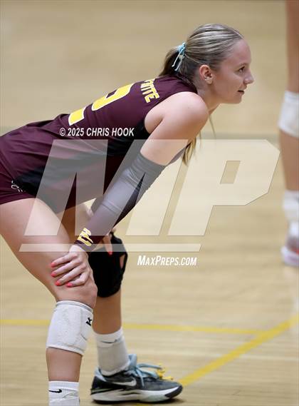 Thumbnail 1 in Rincon/University @ Salpointe Catholic photogallery.