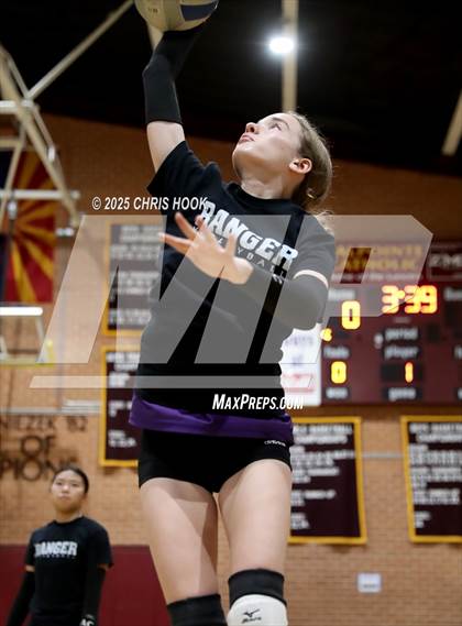 Thumbnail 2 in Rincon/University @ Salpointe Catholic photogallery.