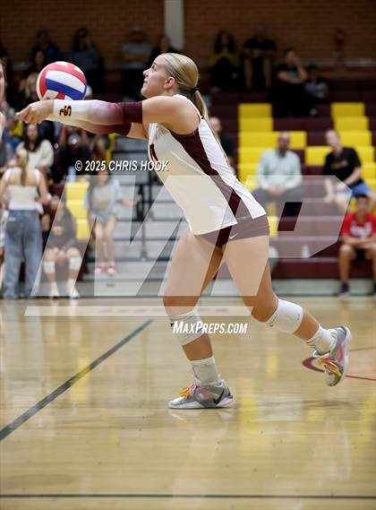 Thumbnail 2 in Rincon/University @ Salpointe Catholic photogallery.