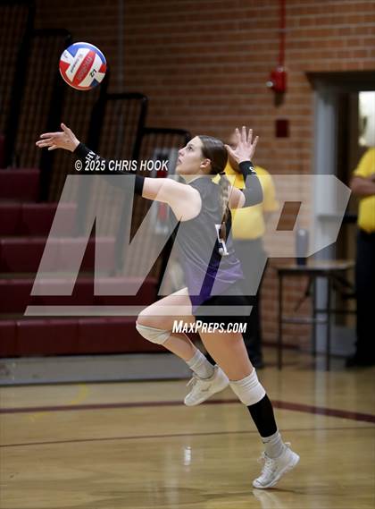 Thumbnail 1 in Rincon/University @ Salpointe Catholic photogallery.