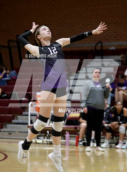 Thumbnail 3 in Rincon/University @ Salpointe Catholic photogallery.