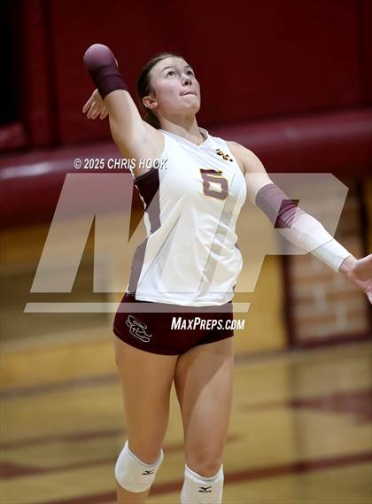 Thumbnail 1 in Rincon/University @ Salpointe Catholic photogallery.