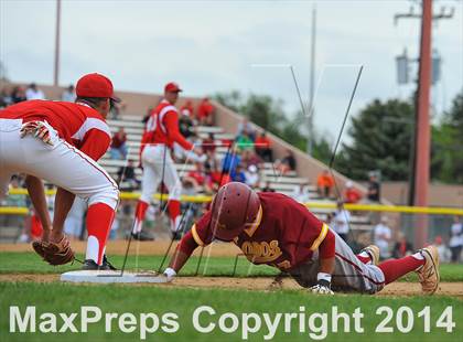 Thumbnail 3 in Rocky Mountain vs. Regis Jesuit (CHSAA 5A State Final) photogallery.