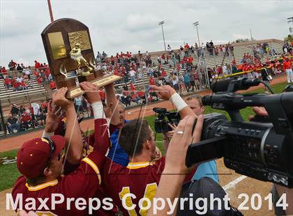 Thumbnail 1 in Rocky Mountain vs. Regis Jesuit (CHSAA 5A State Final) photogallery.