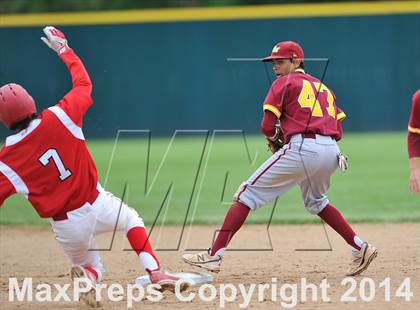 Thumbnail 2 in Rocky Mountain vs. Regis Jesuit (CHSAA 5A State Final) photogallery.