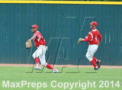 Thumbnail 2 in Rocky Mountain vs. Regis Jesuit (CHSAA 5A State Final) photogallery.