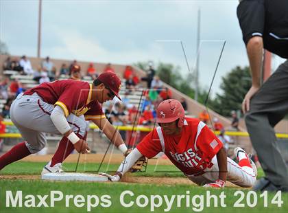 Thumbnail 2 in Rocky Mountain vs. Regis Jesuit (CHSAA 5A State Final) photogallery.