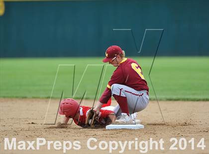 Thumbnail 3 in Rocky Mountain vs. Regis Jesuit (CHSAA 5A State Final) photogallery.